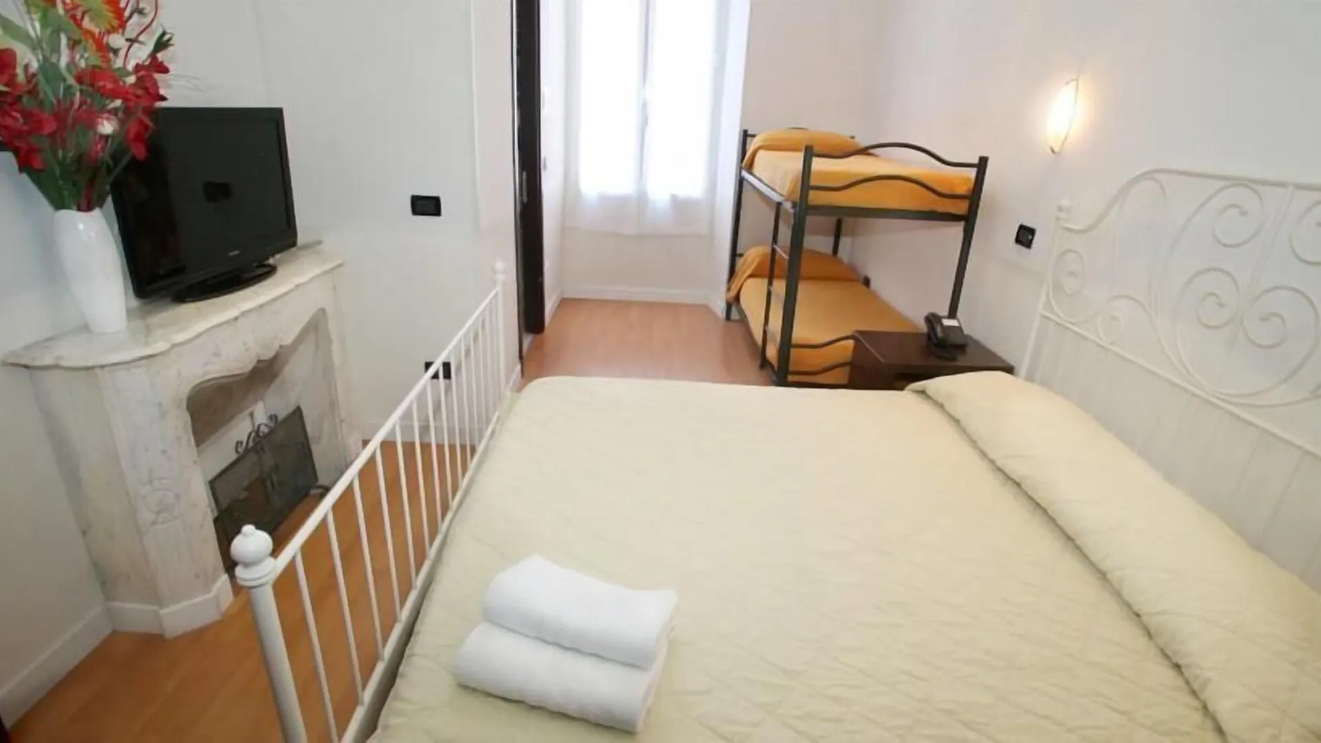 *** Guest house Memole Inn Sanremo Italy